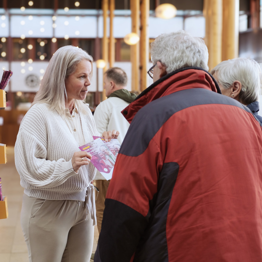 De Clientenraad van VieCuri in gesprek met patiënten